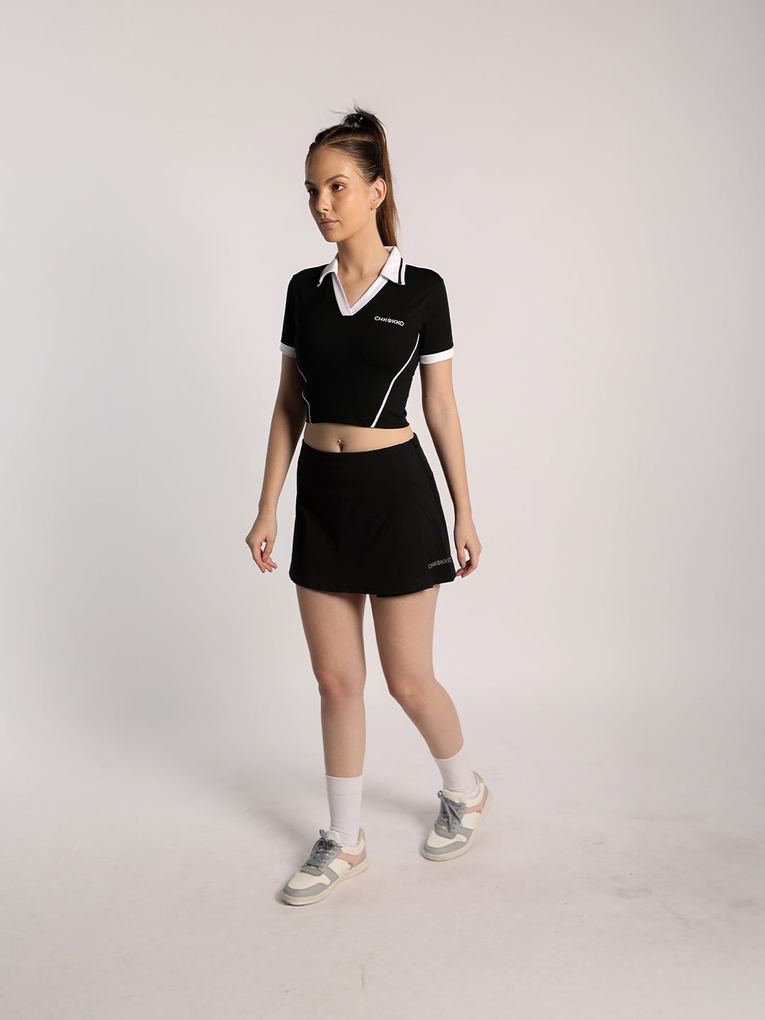 Women Half Sleeve Collar Neck Crop Top