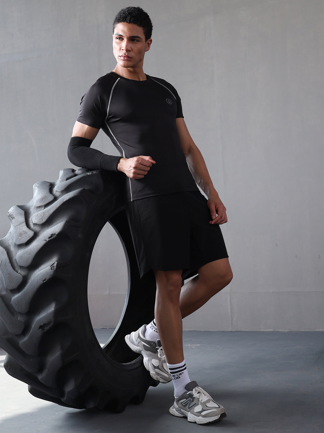 Menβs Performance Compression T-Shirt for Gym Black