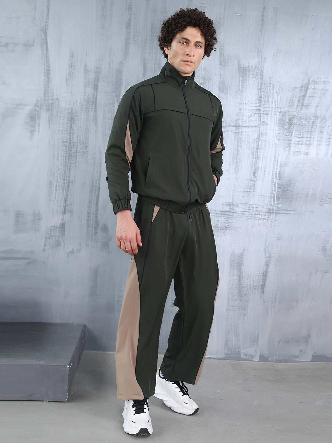 Men’s Olive Mouse Colorblock Track Suit