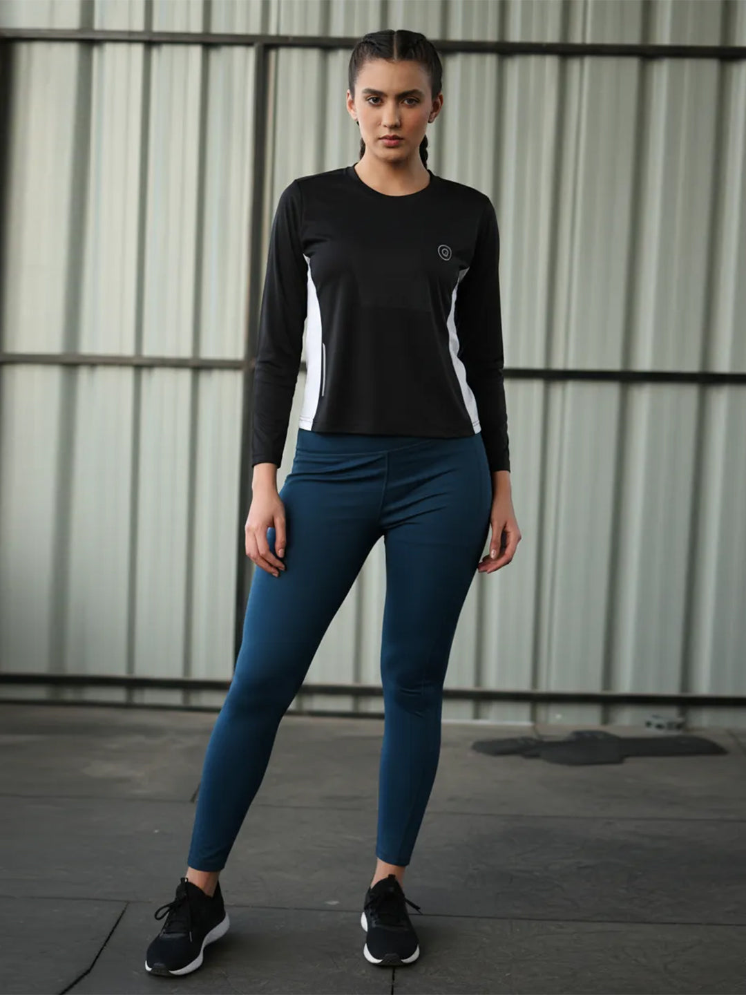 Women's Round Neck Active Wear Sports T-Shirt | CHKOKKO