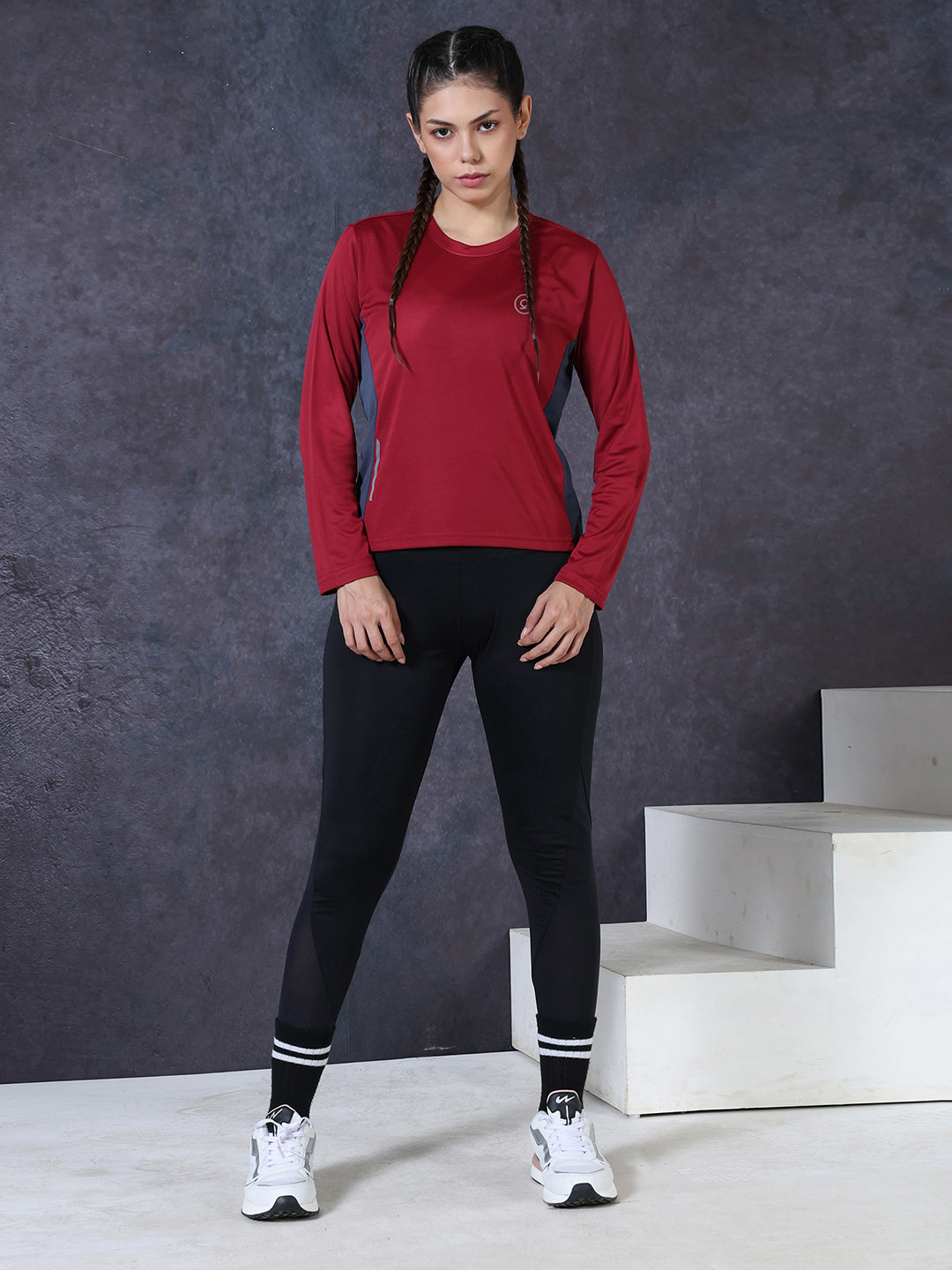Women's Full Sleeves Gym Sports T-Shirt Maroon