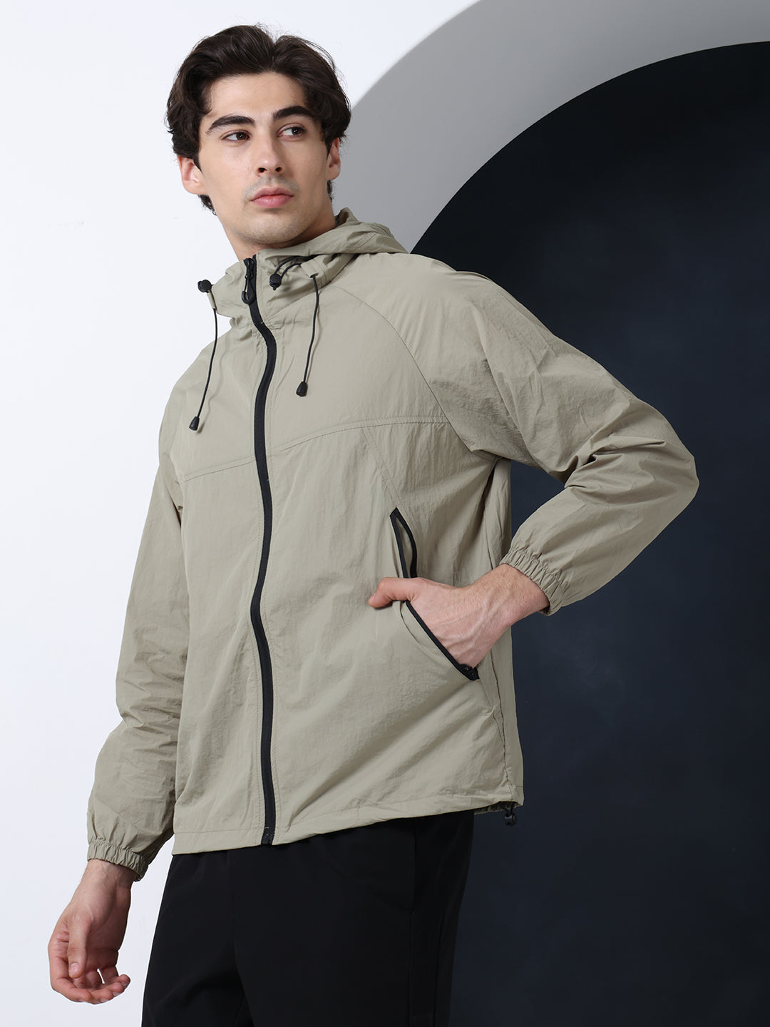 Men’s Green Lightweight Hooded Windcheater Jacket