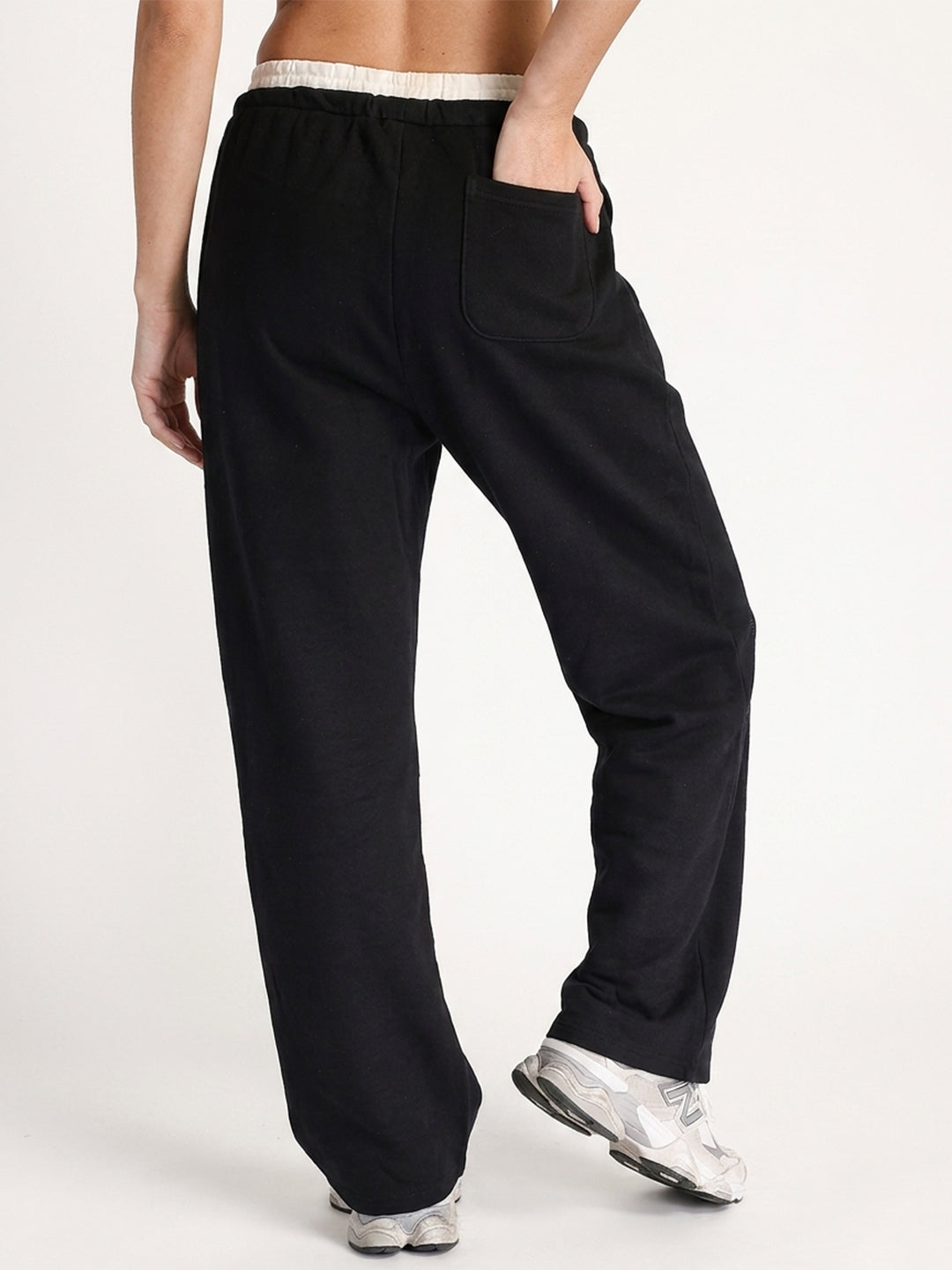 Women’s Black Relaxed Fit Athleisure Track Pants