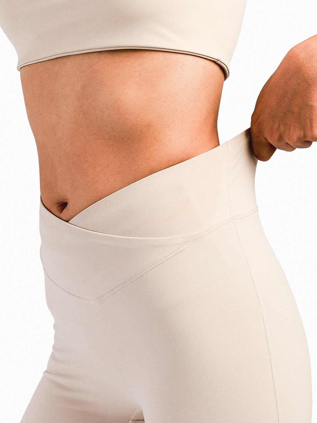Women’s Crossover Flared Pants Cream