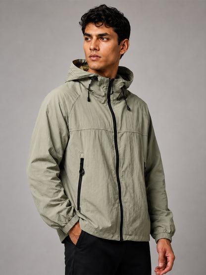 Men’s Green Lightweight Hooded Windcheater Jacket