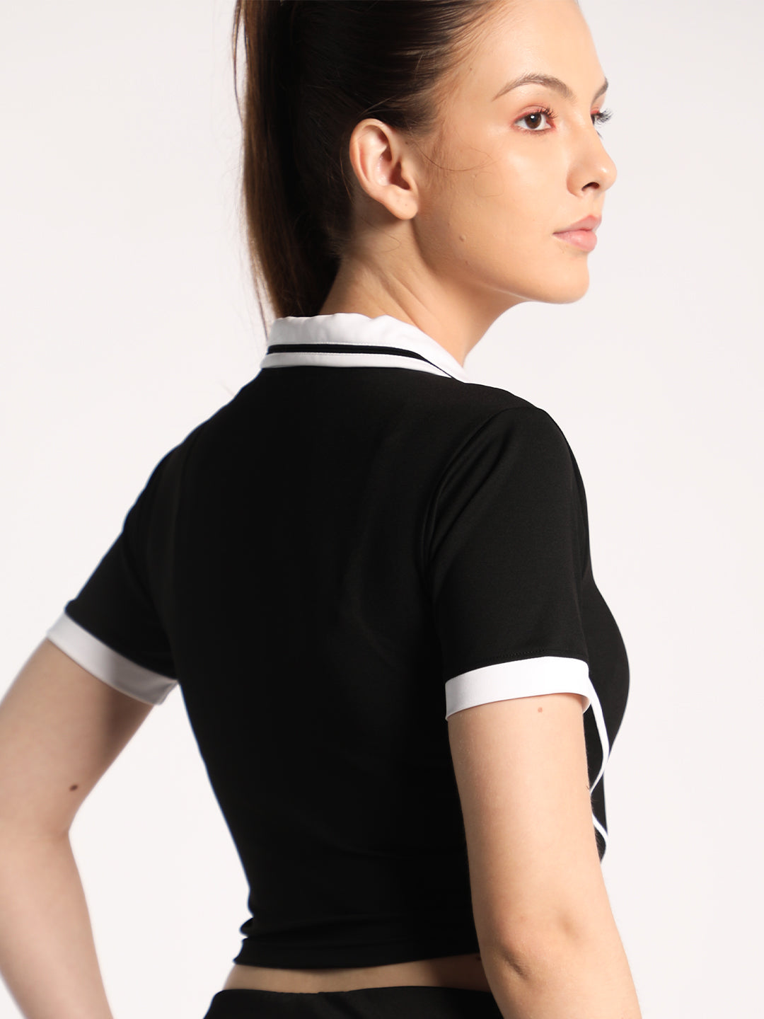 Women Half Sleeve Collar Neck Crop Top