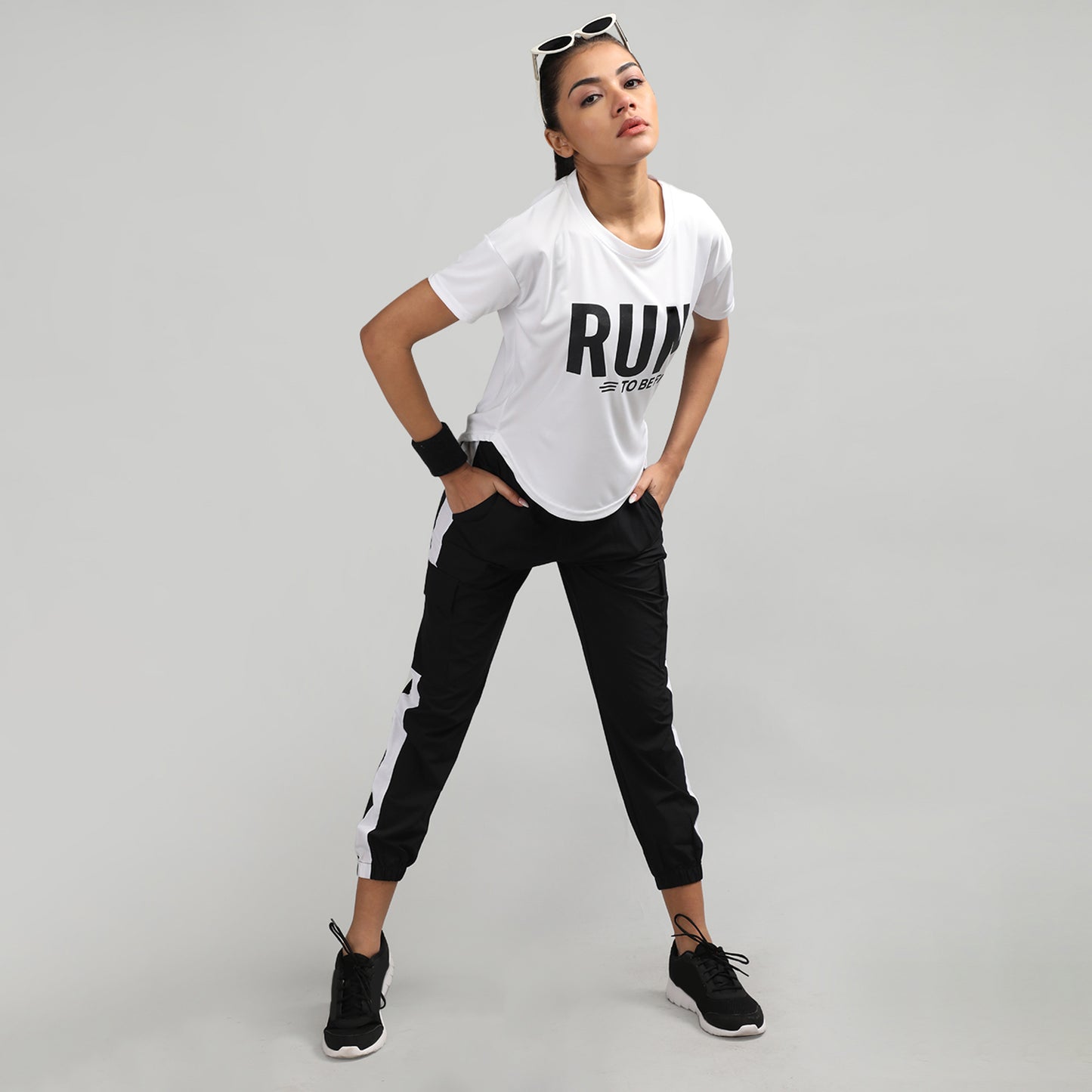 Women Round Neck Dry Fit Gym Sports T-Shirt White