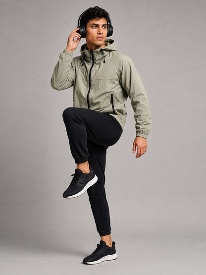 Men’s Green Lightweight Hooded Windcheater Jacket