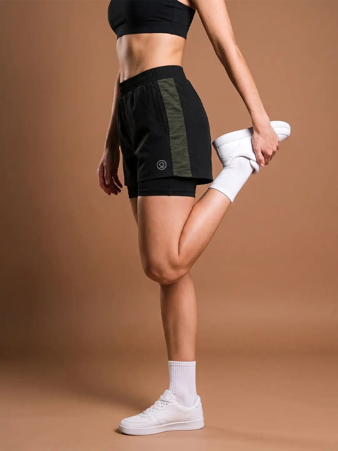 Women's Double Layered Running Shorts | CHKOKKO