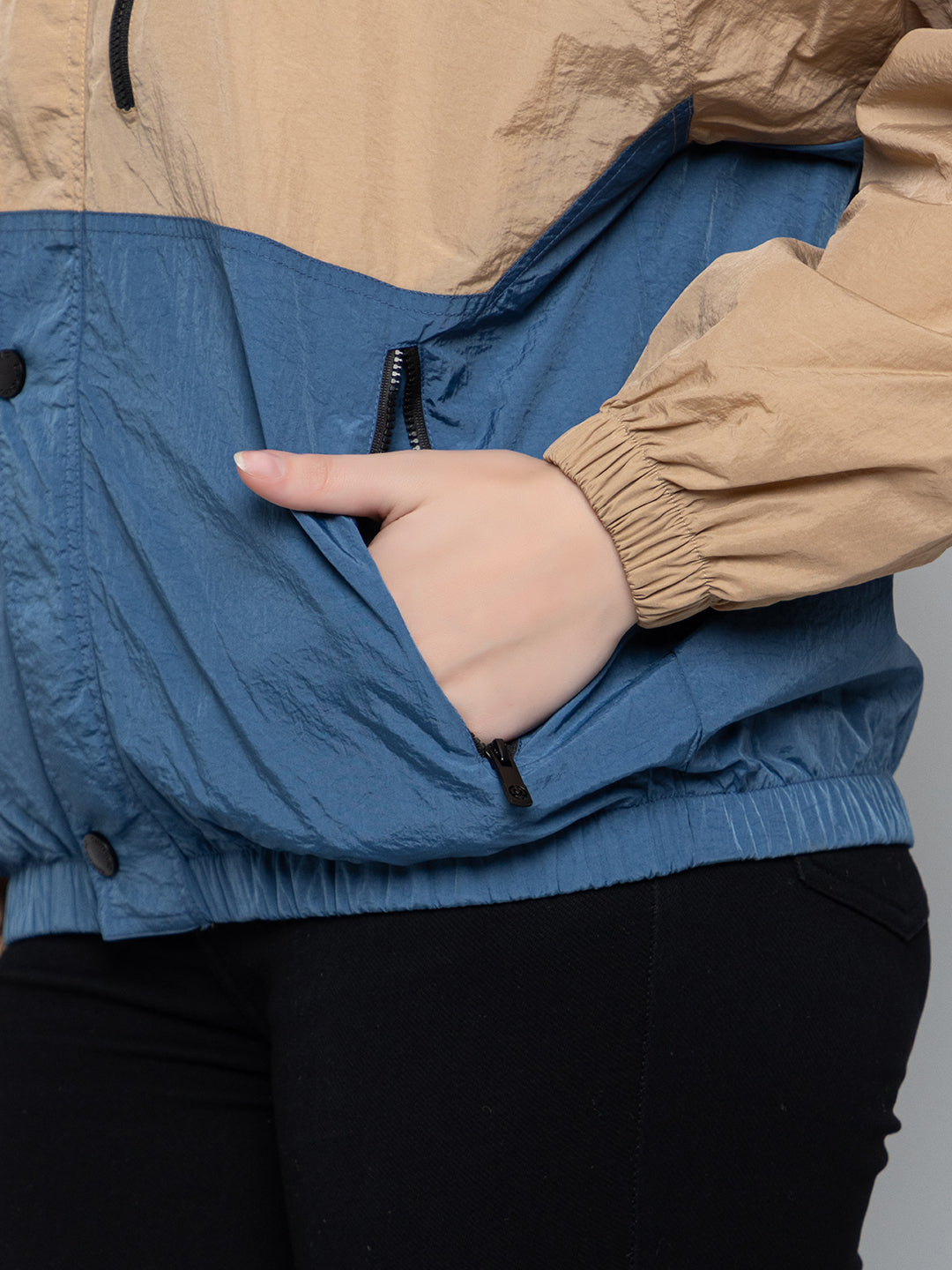 Women Colourblocked Hooded Windcheater Oversized Sports Jacket