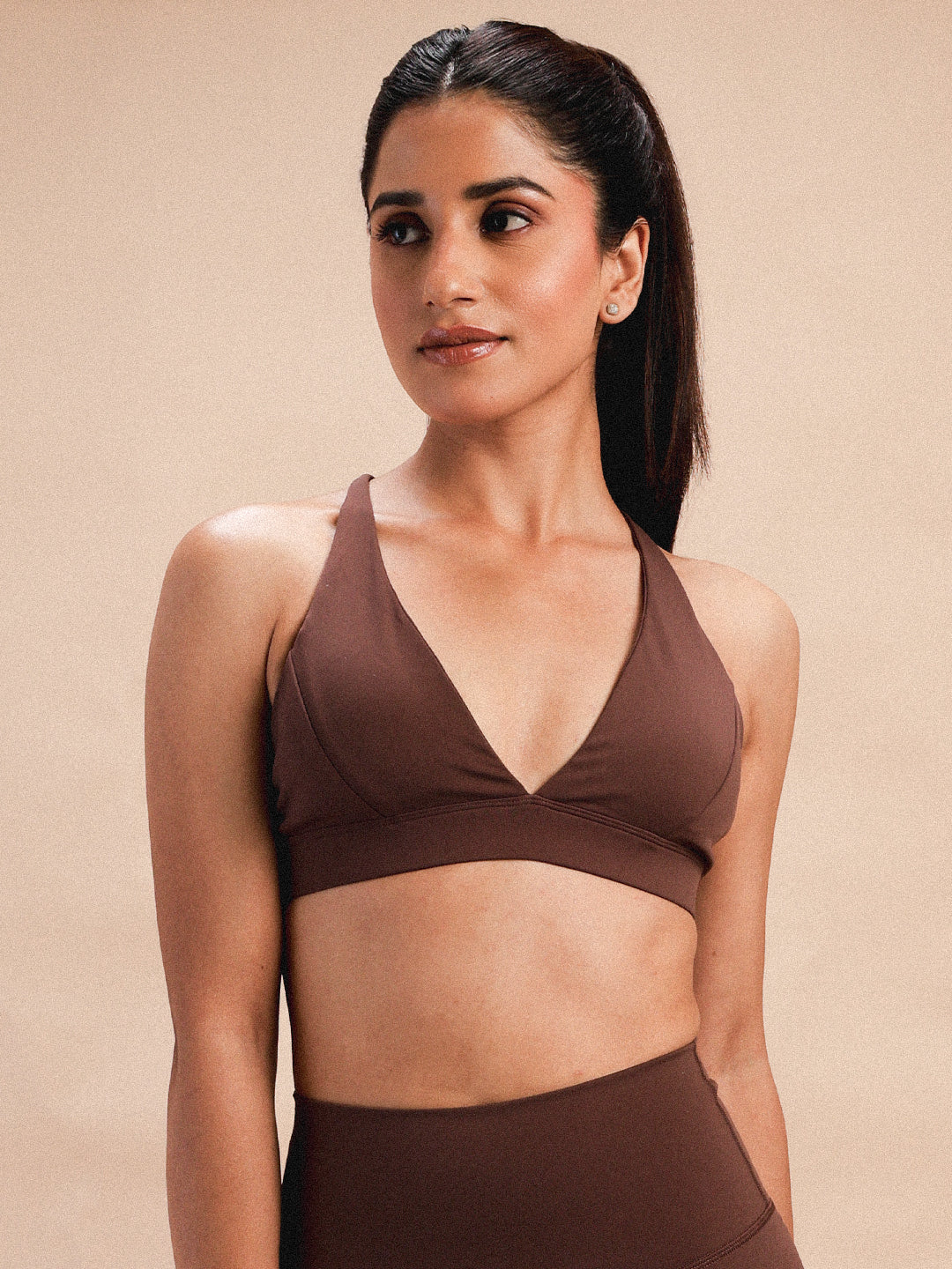 Women’s Seamless Stretch Sports Bra for Gym & Yoga Brown