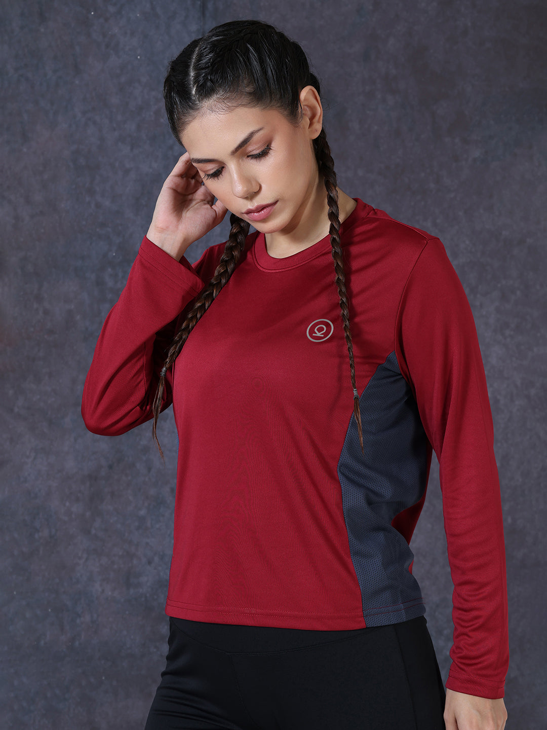 Women's Full Sleeves Gym Sports T-Shirt Maroon