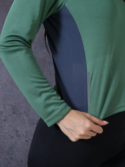 Women's Full Sleeves Gym Sports T-Shirt Green