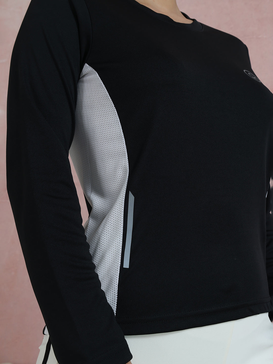 Women's Round Neck Active Wear Sports T-Shirt | CHKOKKO