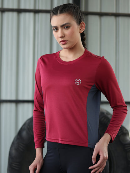 Women's Full Sleeves Gym Sports T-Shirt Maroon