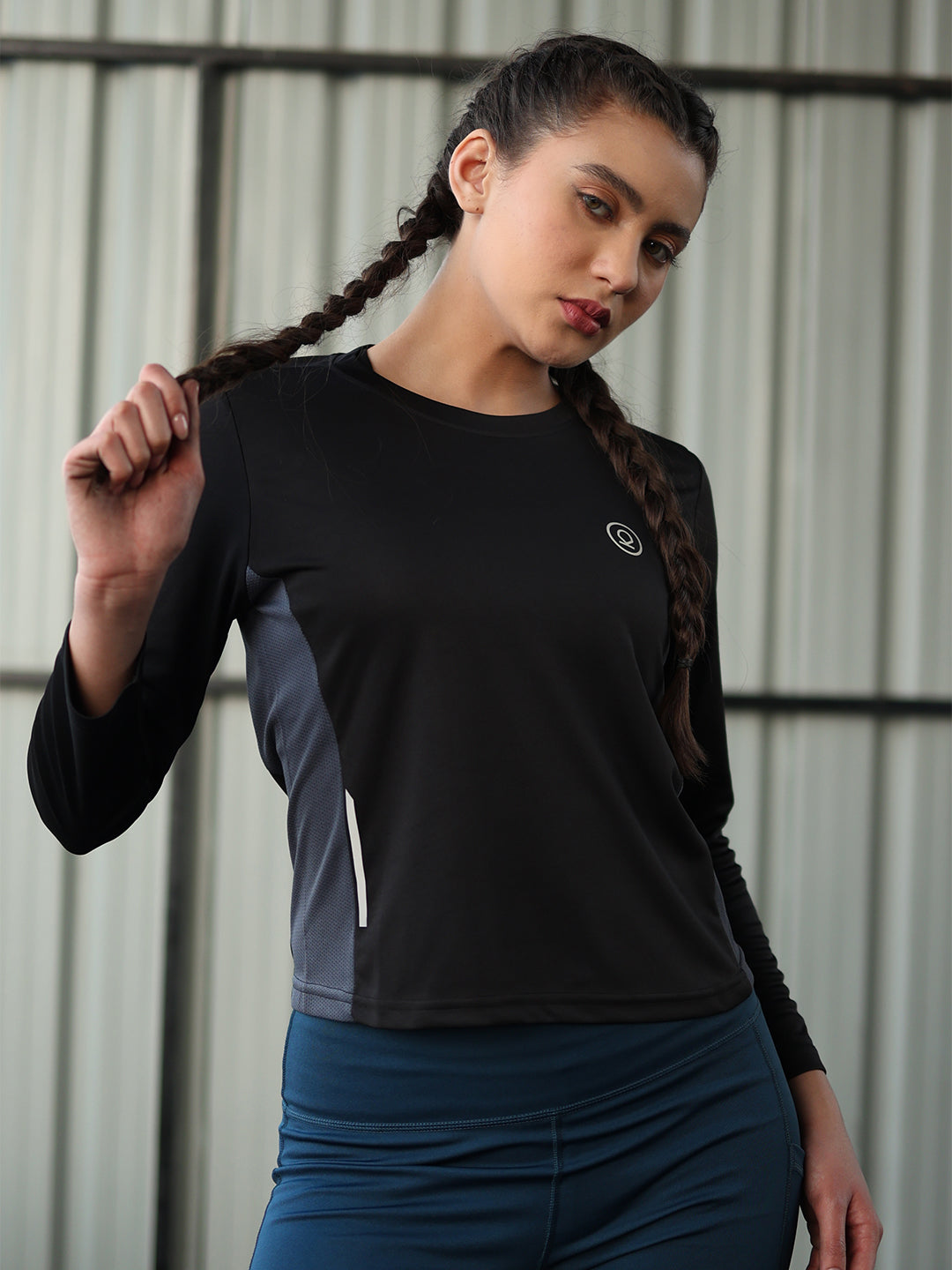 Women's Full Sleeves Gym Sports T-Shirt Black