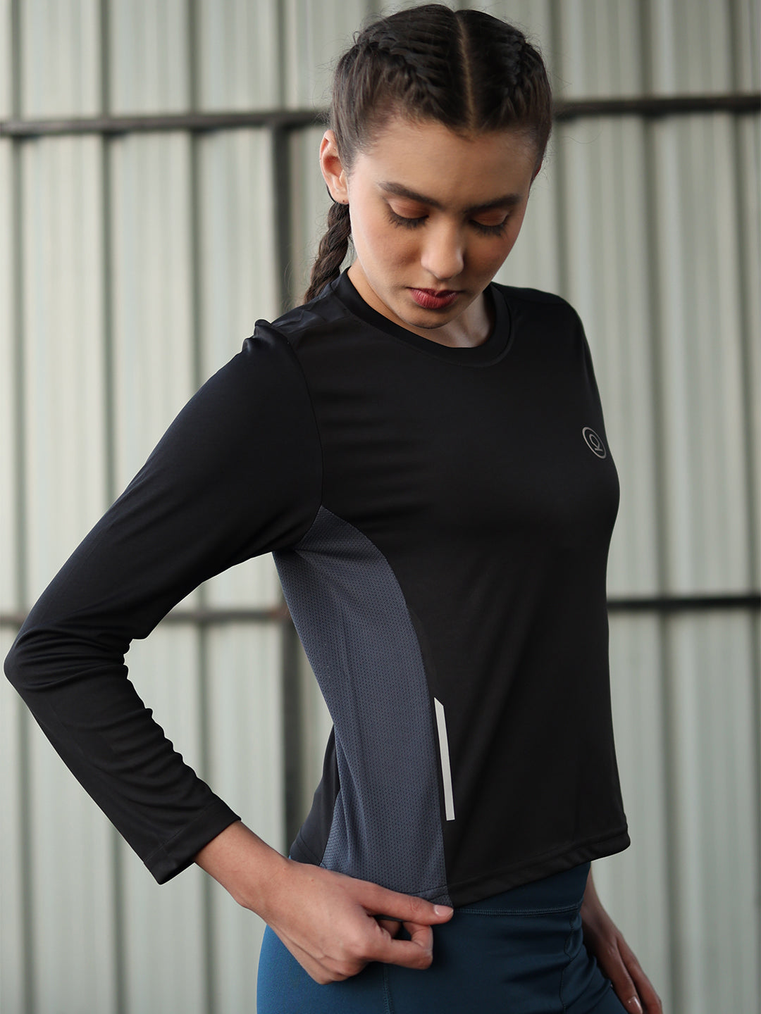 Women's Full Sleeves Gym Sports T-Shirt Black