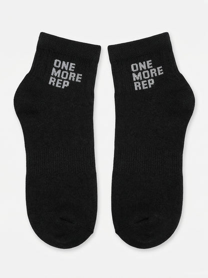 CHKOKKO “One More Rep” Printed Ankle Socks – Unisex Cotton Sports Socks Black