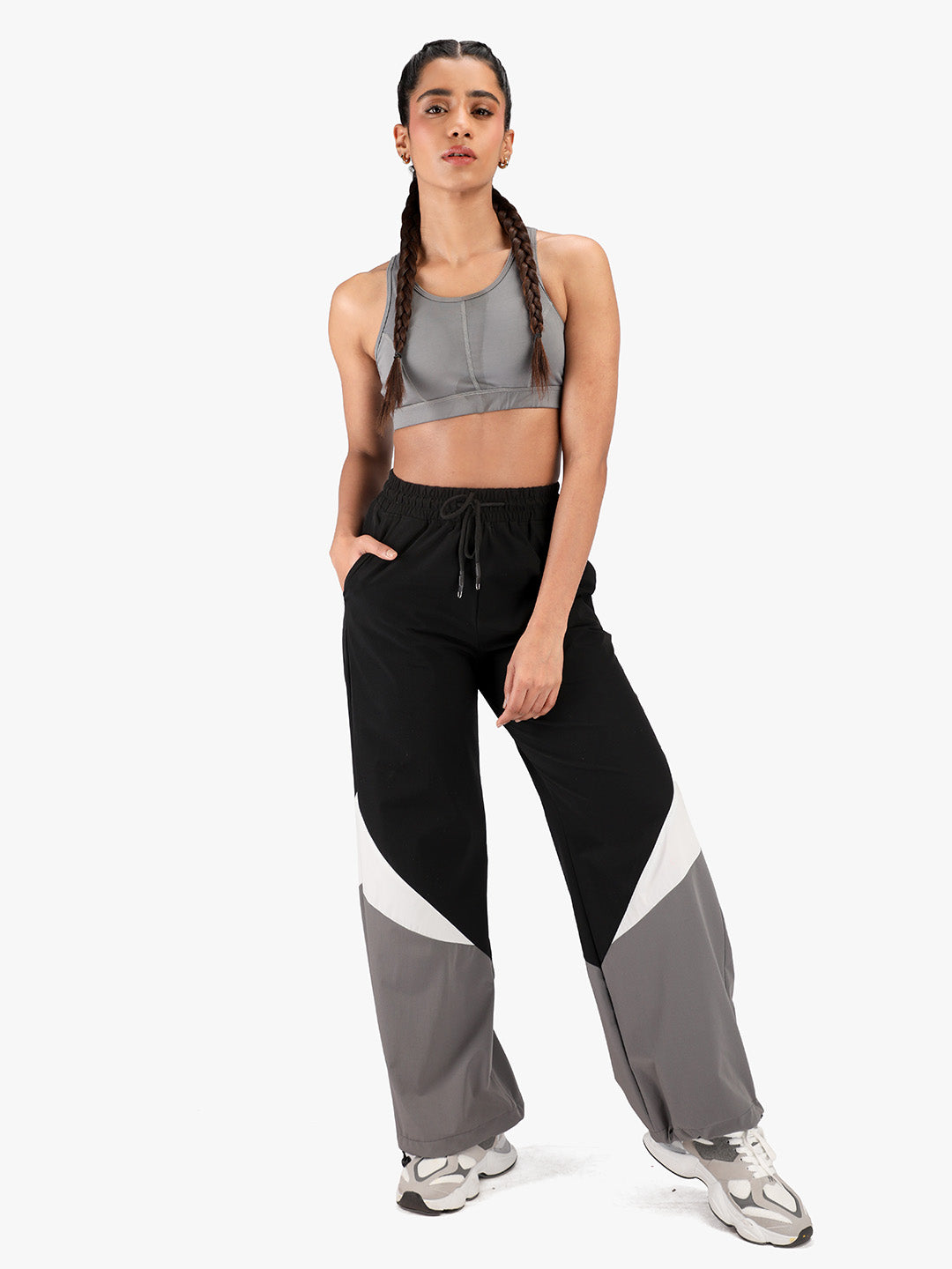 Women Stylish Colorblock Relaxed Fit Sports Track Pants