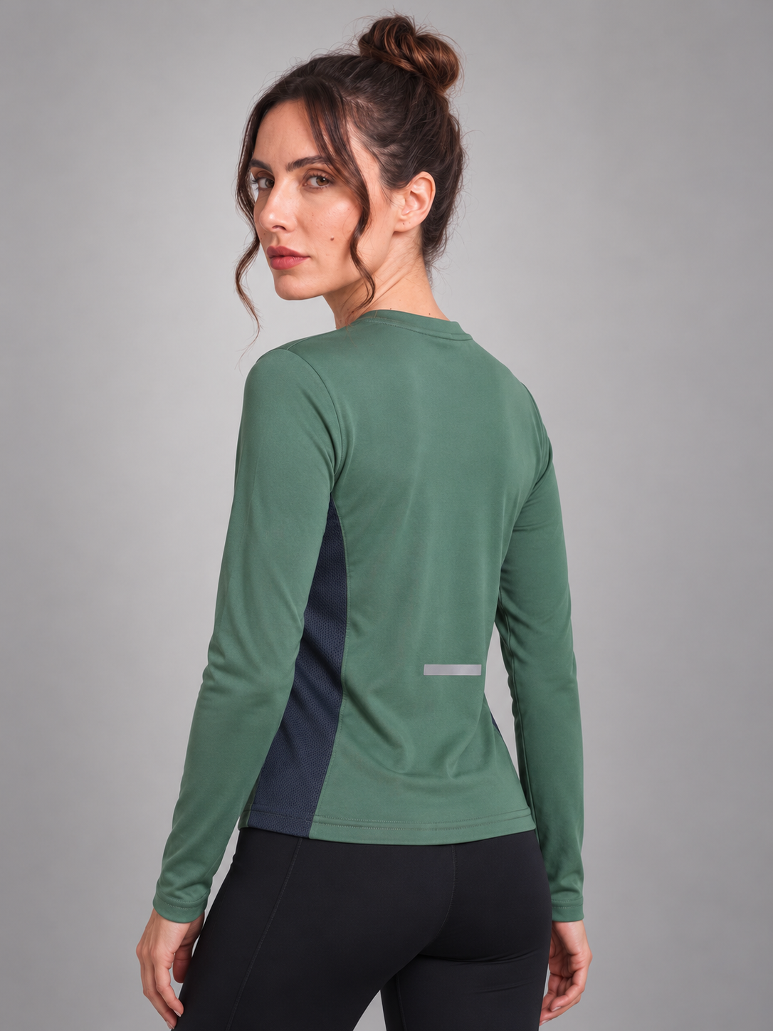 Women's Full Sleeves Gym Sports T-Shirt Green