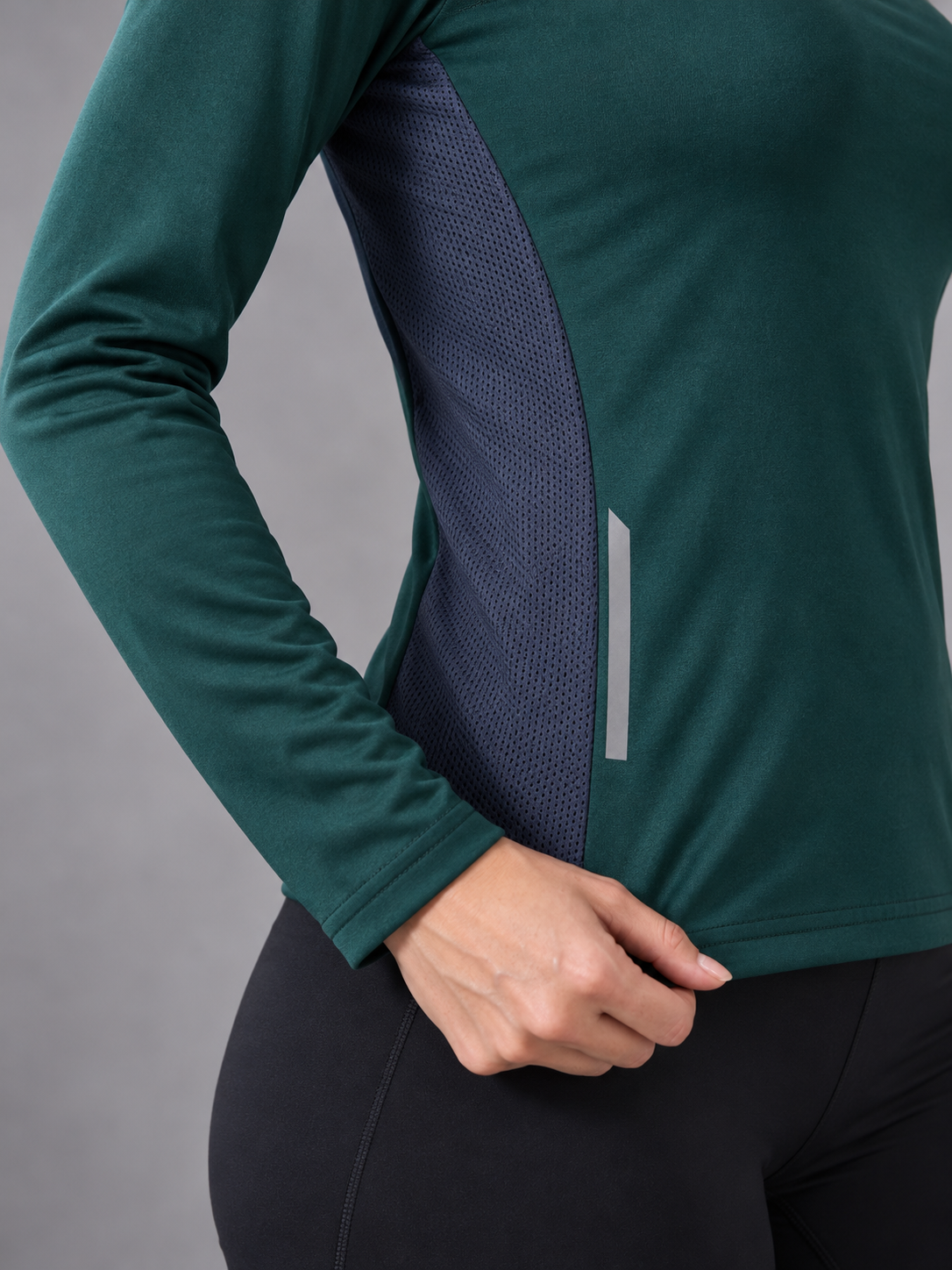 Women's Full Sleeves Gym Sports T-Shirt Dark Green
