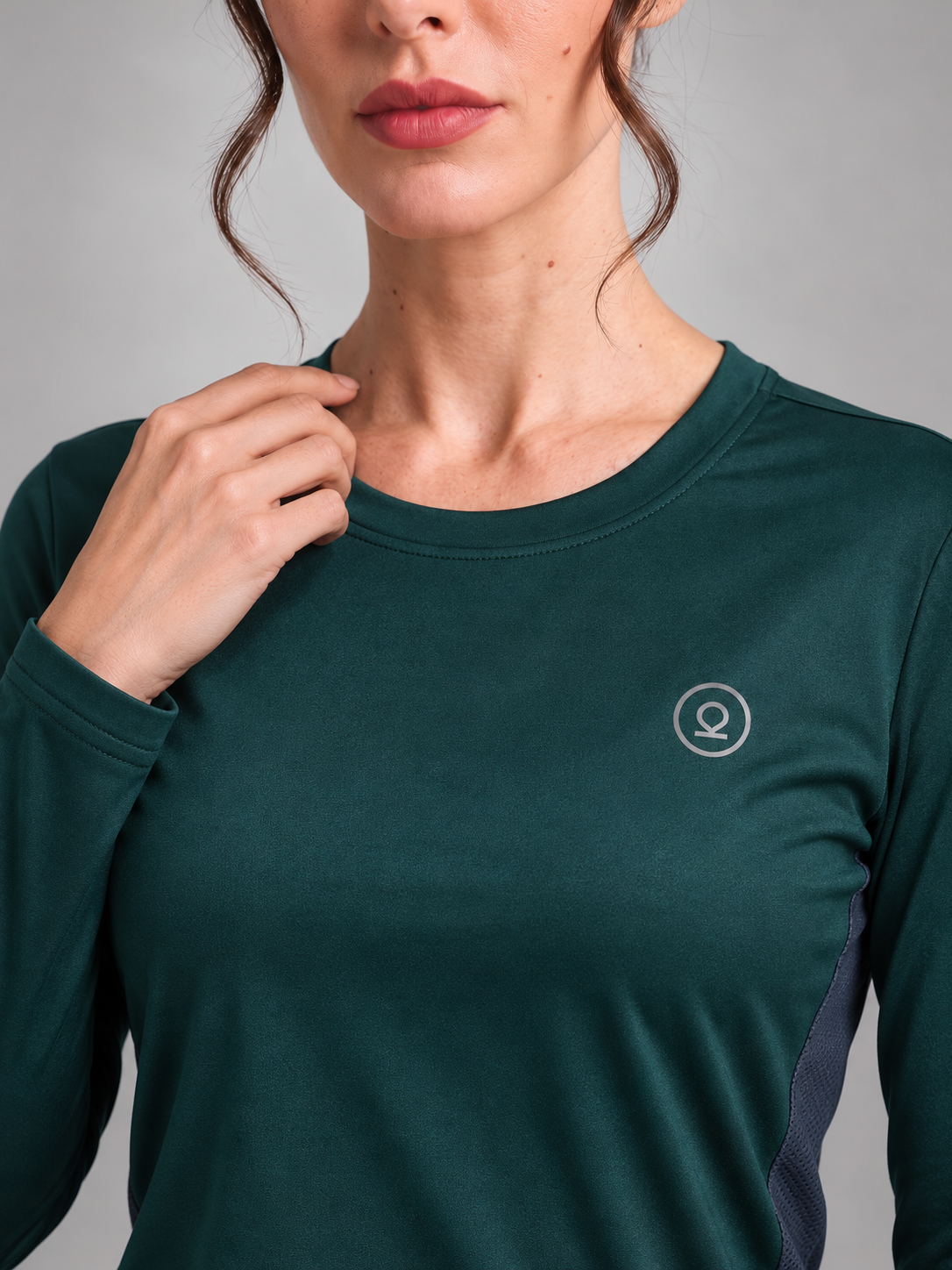 Women's Full Sleeves Gym Sports T-Shirt Dark Green